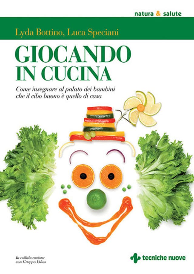 Giocando in cucina